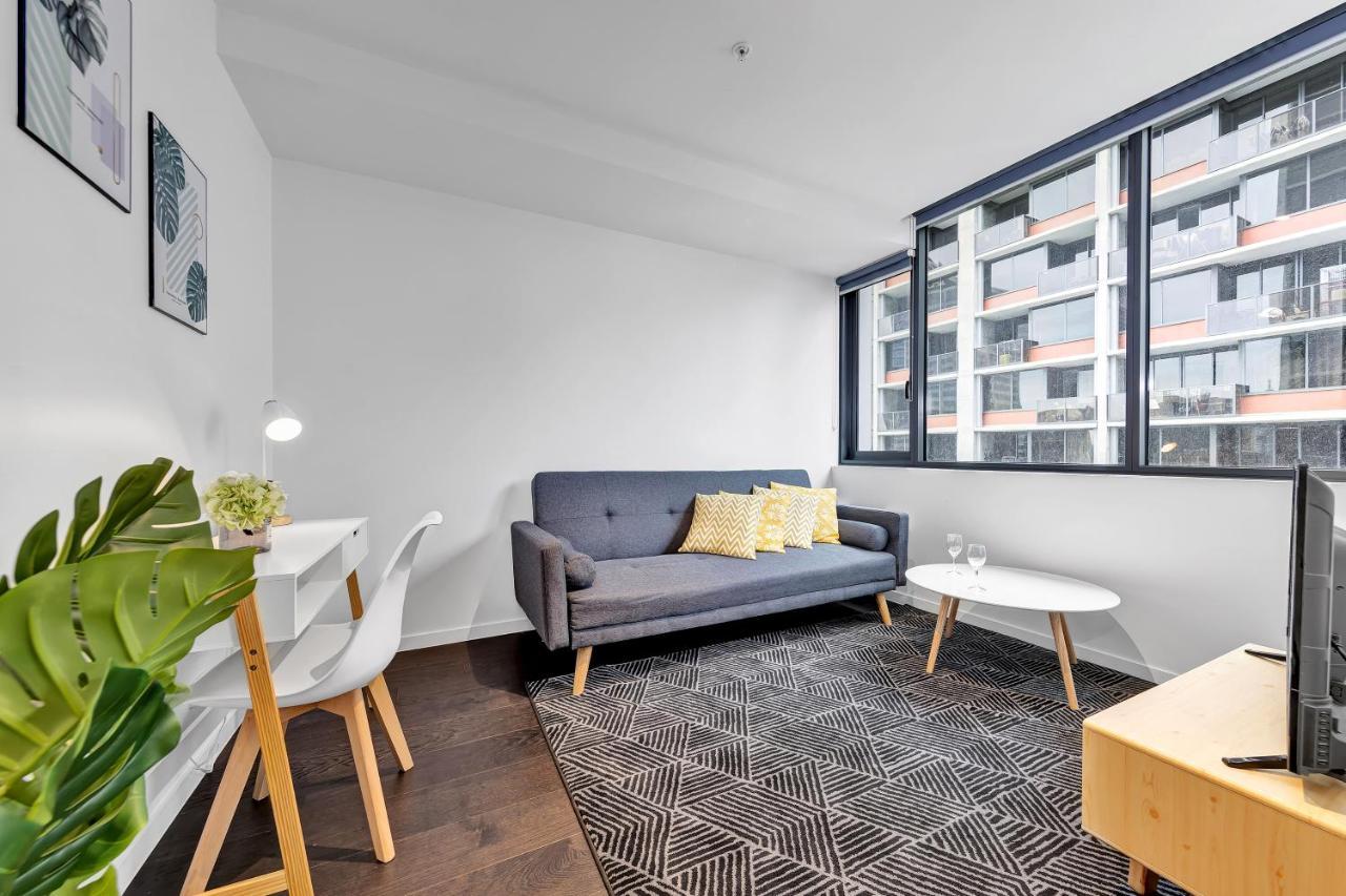 Manhattan Modern Apartments At Southern Cross Melbourne Exterior photo