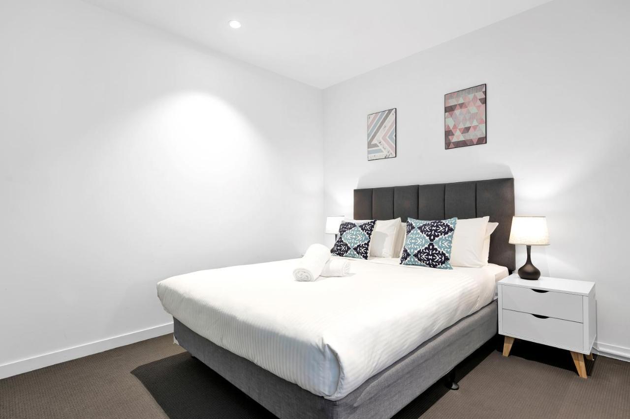 Manhattan Modern Apartments At Southern Cross Melbourne Exterior photo